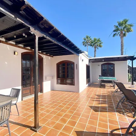Villa Alicia By Jk Lanzarote *
